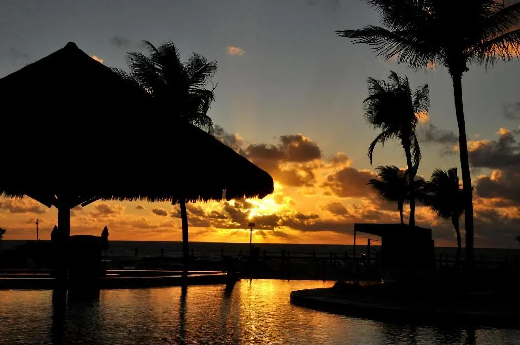 Piramide Natal Resort & Convention 5*,
